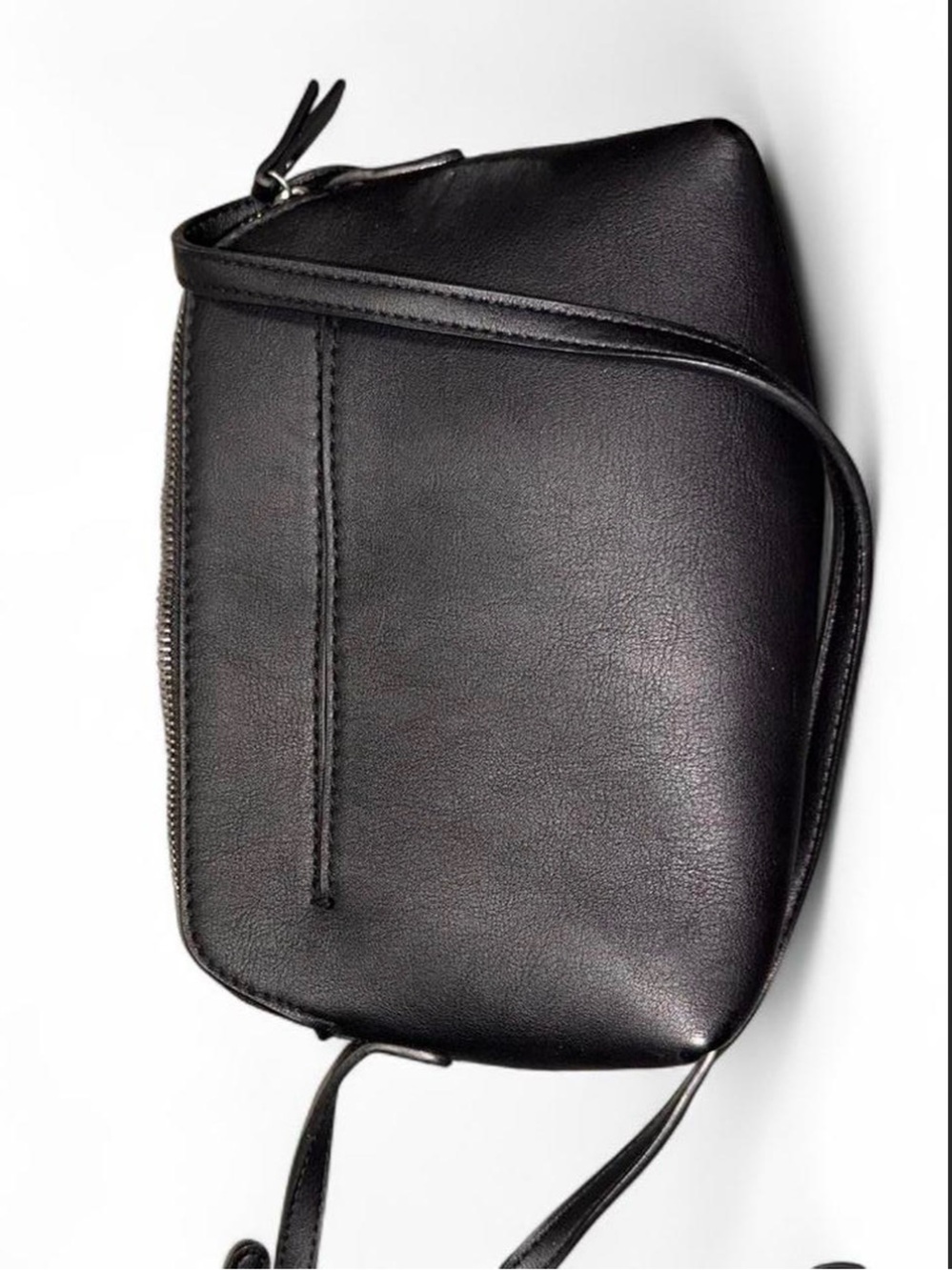 Elegant Black Crossbody Bag Universal Threads